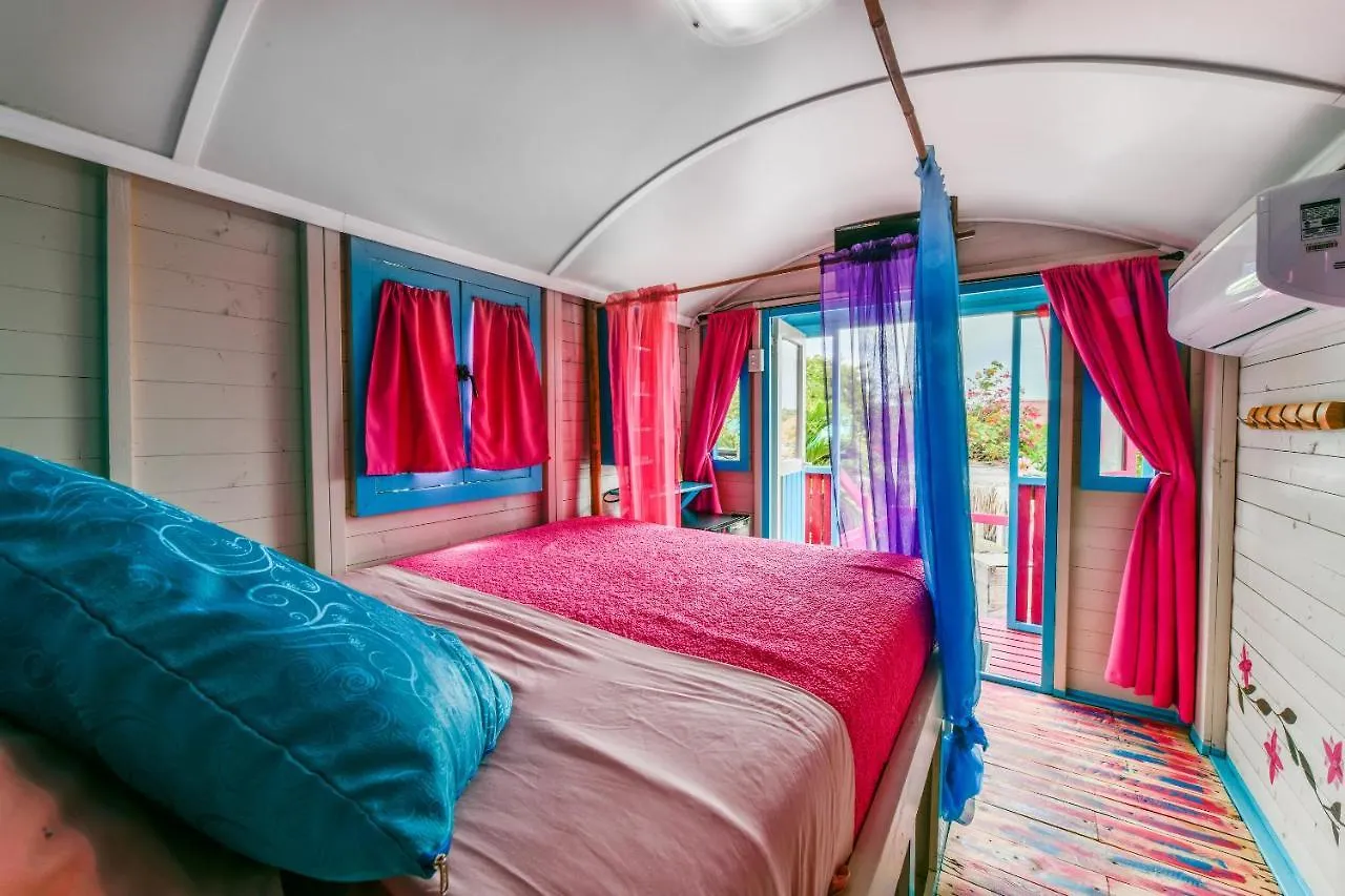 Mammaloe Bed & Breakfast Oranjestad